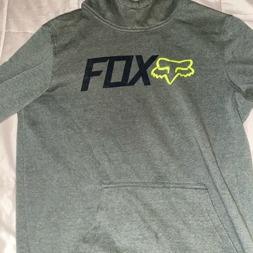Green fox sweatshirt
